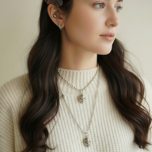 S925 Sterling Silver Heart Bear Bouquet Element Vintage Stud Earrings