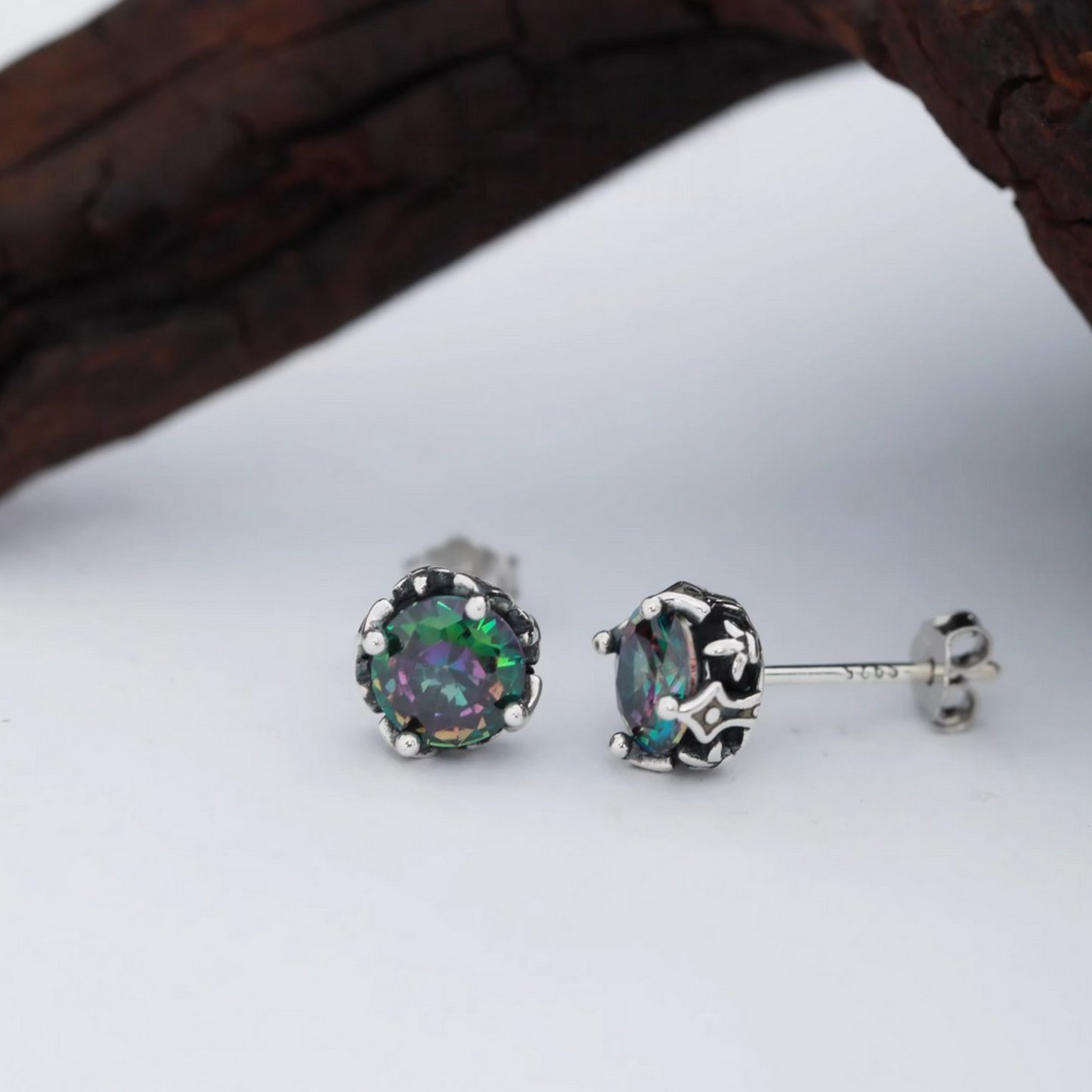 S925 Sterling Silver Vintage Luminous Stud Earrings