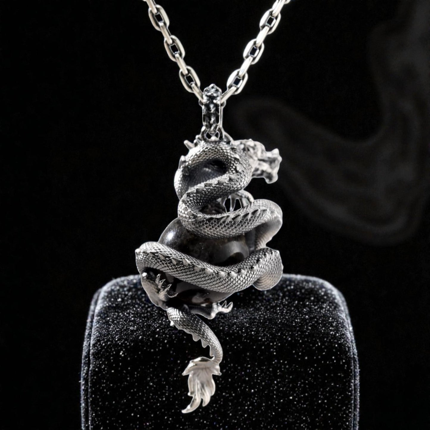 s925 Sterling Silver Vintage Dragon Inlaid Crystal Pendant