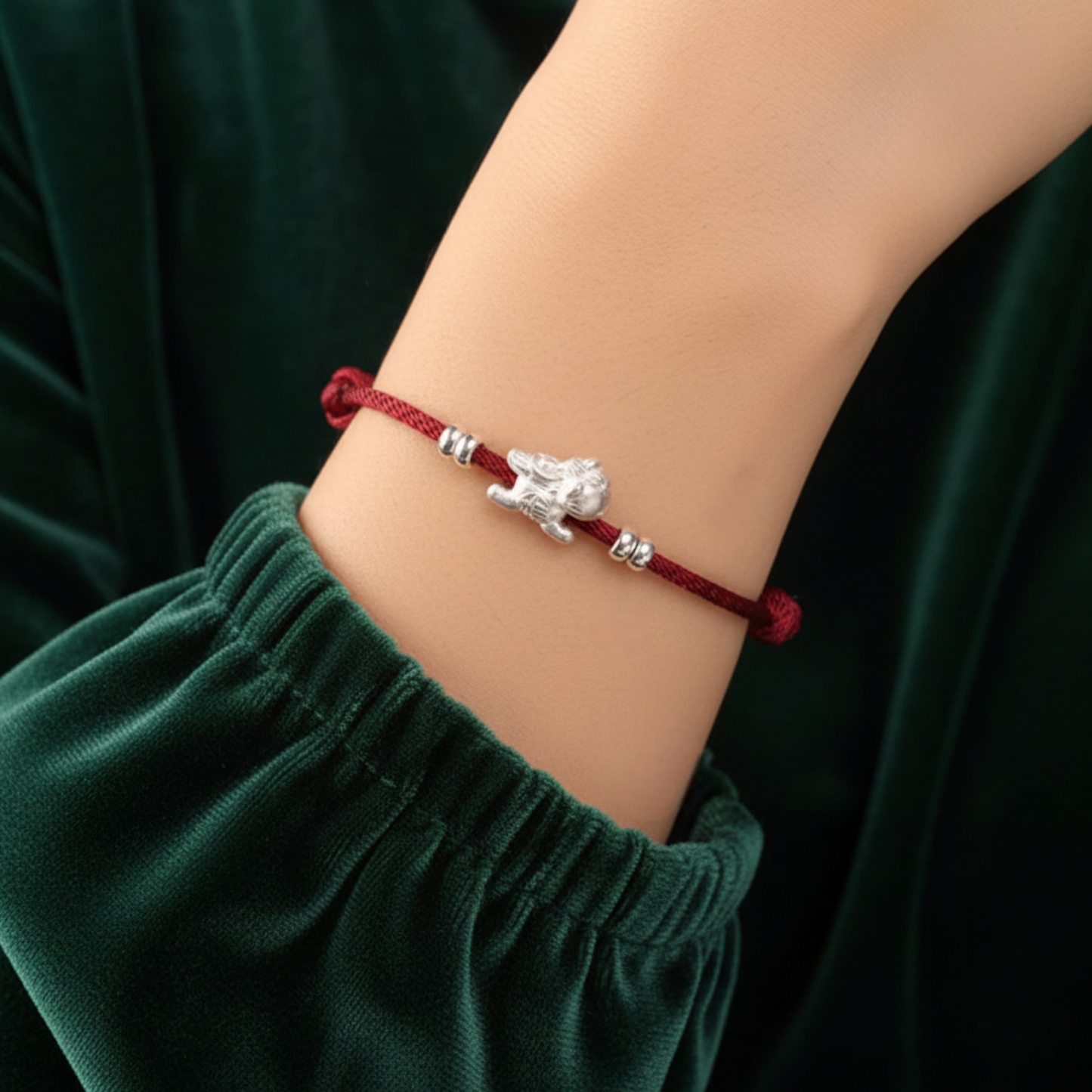 999 Pure Silver Chinese Zodiac Year of Horse Pendant Charm Bracelet