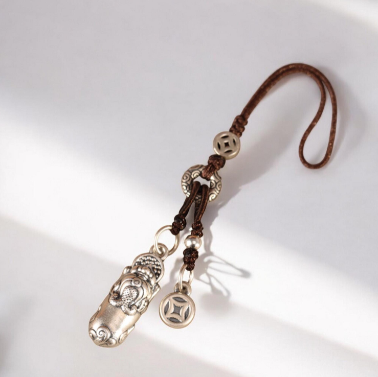 999 Pure Silver Pixiu Mythical Chinese Creature Wealth Charm Pendant KeyChain