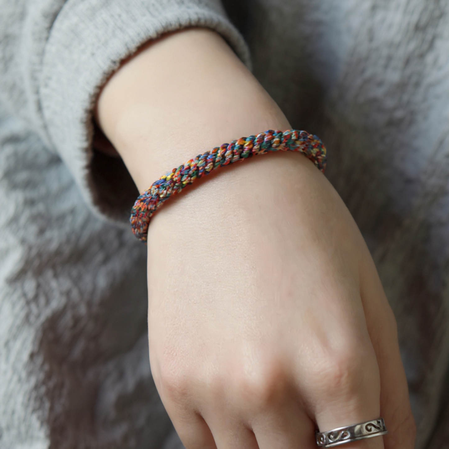 s925 Sterling Silver Om Mani Padme Hum Charm Hand Woven Unisex Rope Bracelet