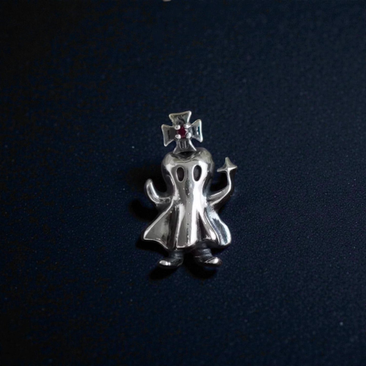 S925 Sterling Silver Vintage Fun Trick or Treat Ghost Stud Earrings