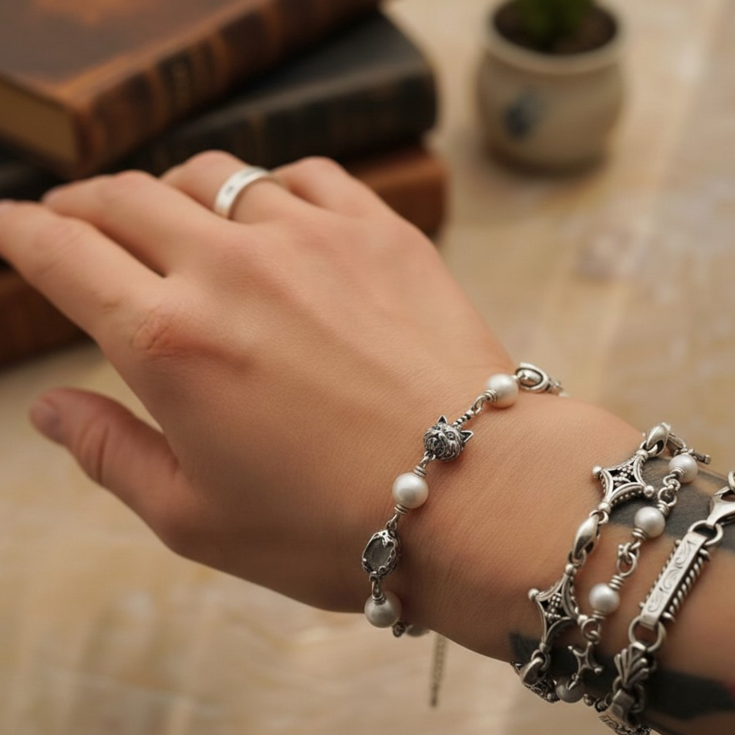 S925 Sterling Silver Cat Starlight Bone Lava Element Vintage Gemstone Pearl Bracelet
