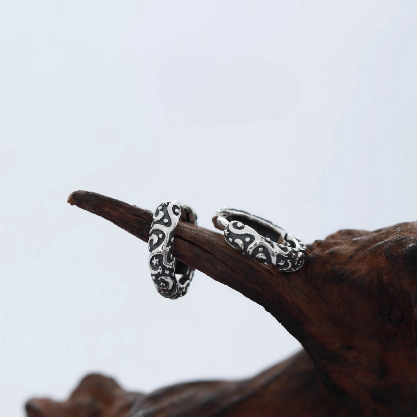 S925 Sterling Silver Star and Crescent Pattern Hoop Earrings