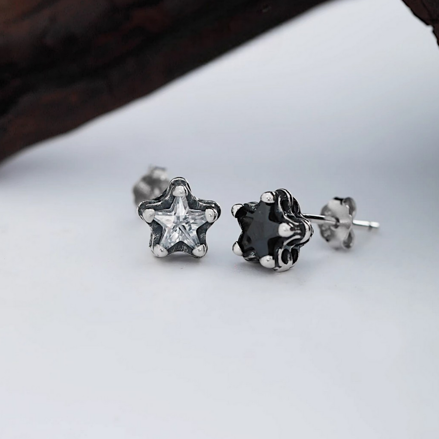 S925 Sterling Silver Vintage Star Stud Earrings