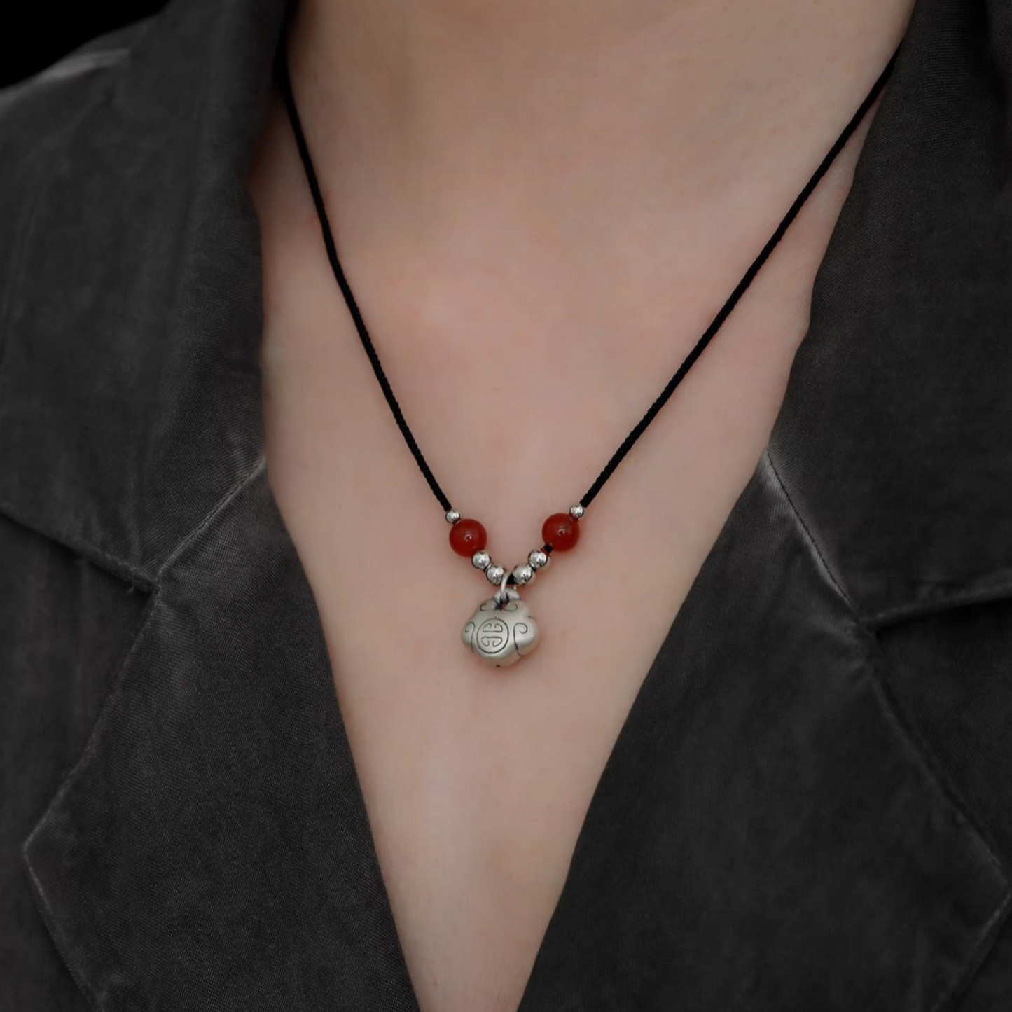 S999 Silver Vintage Chinese Safety Lock Rope Necklace