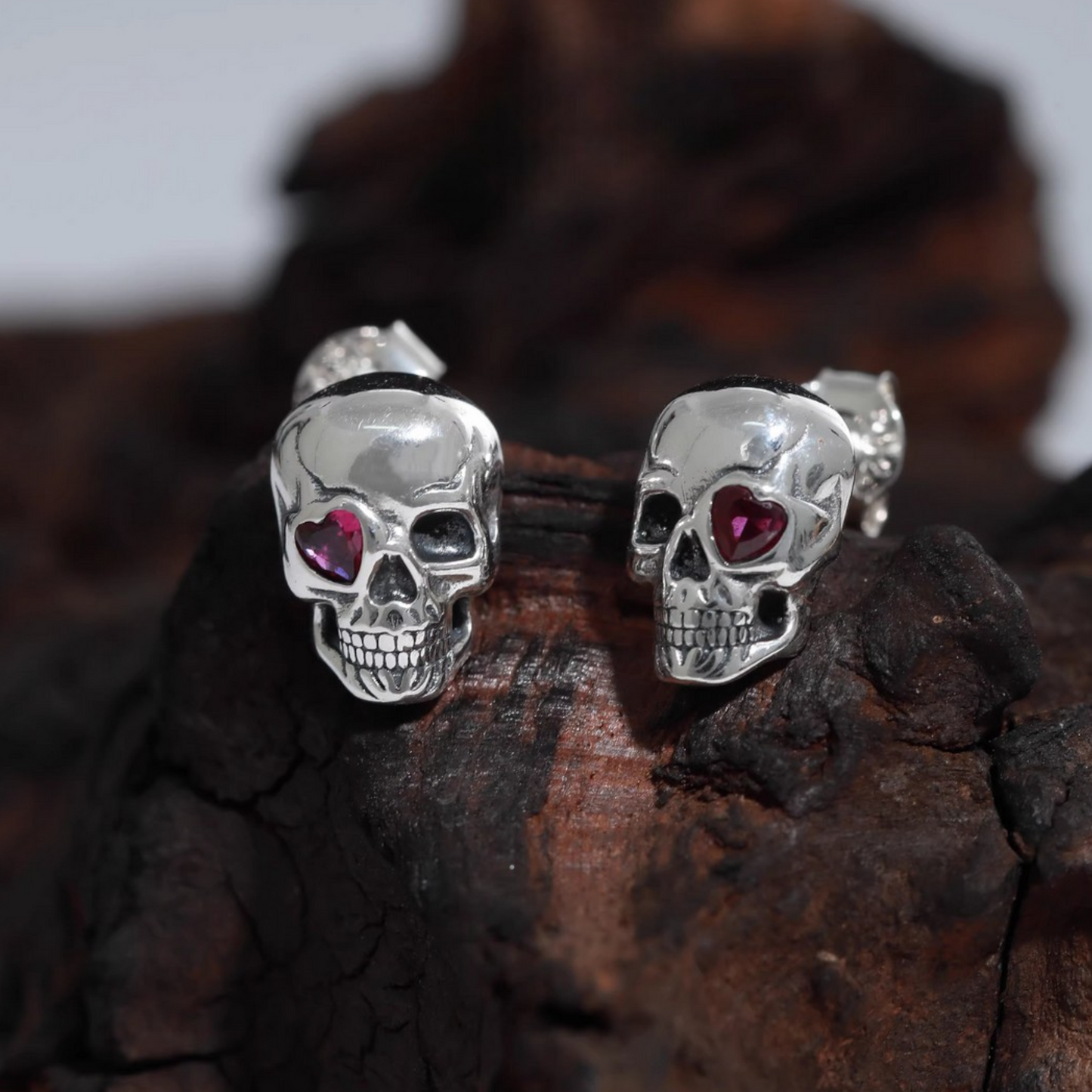 S925 Sterling Silver Vintage Gothic Heart Eye Skull Stud Earrings
