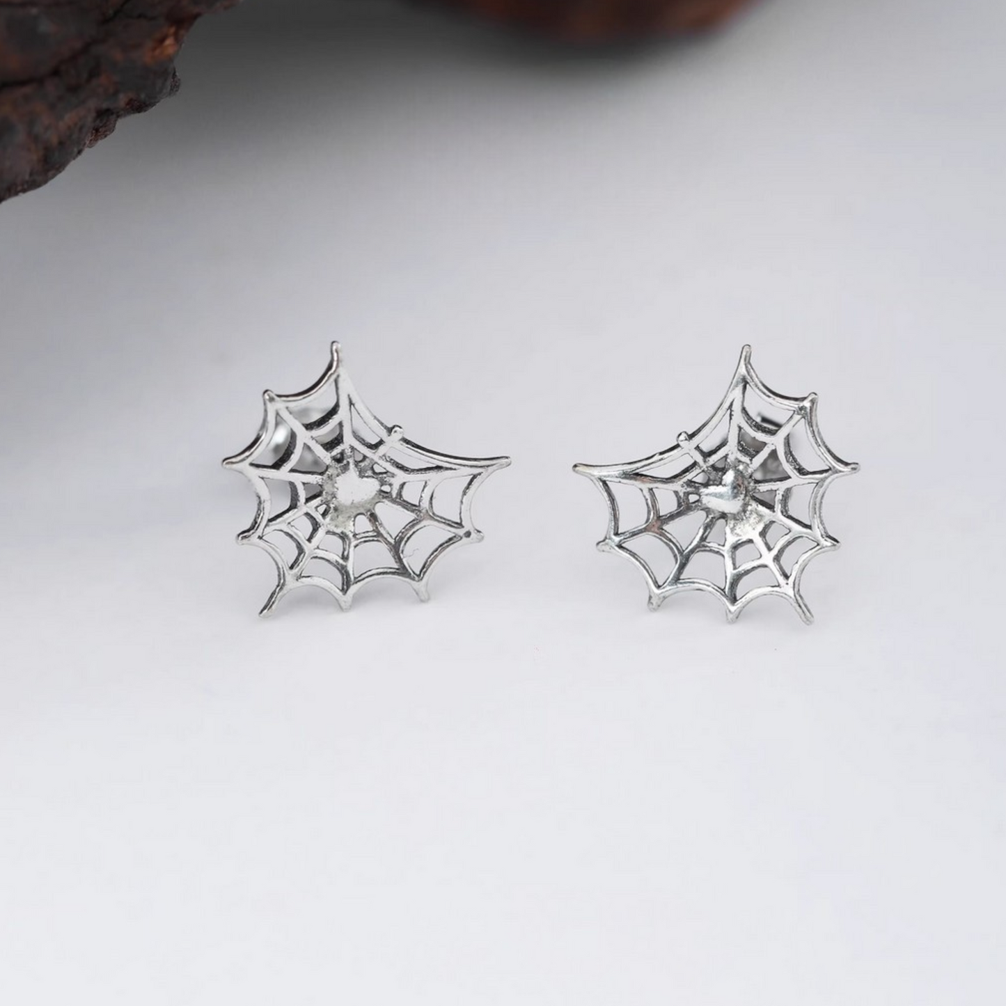 S925 Sterling Silver Vintage Gothic Spider Web Stud Earrings