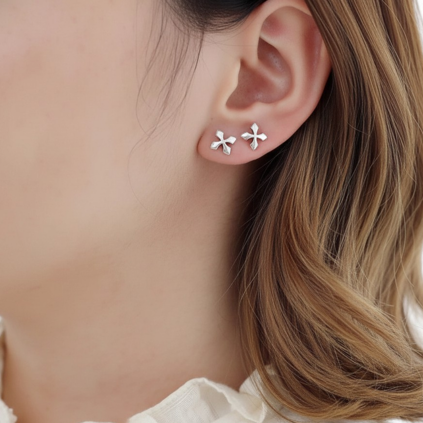 S925 Sterling Silver Cross Unisex Stud Earrings