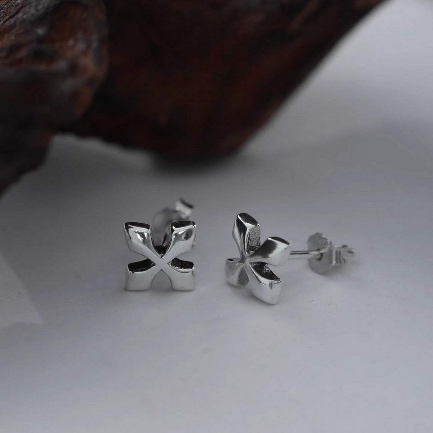S925 Sterling Silver Cross Unisex Stud Earrings