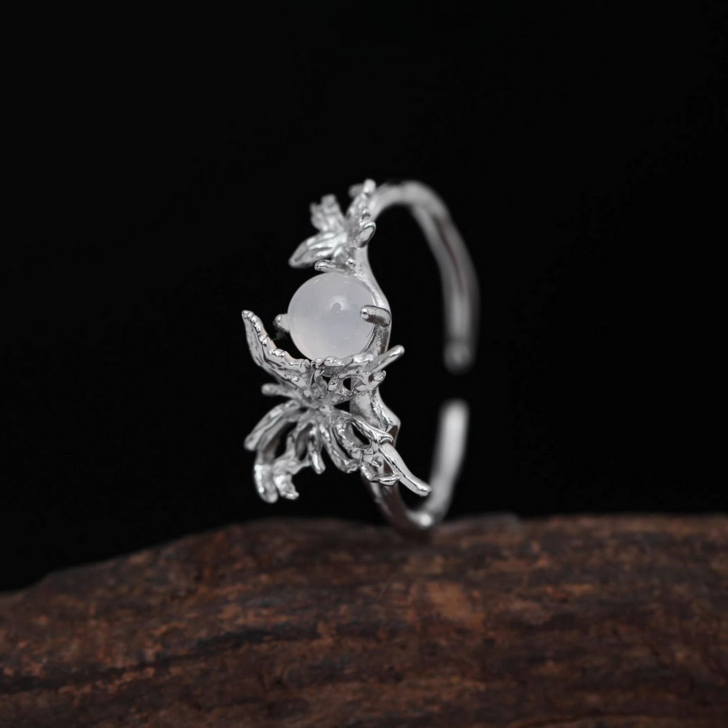 s925 Sterling Silver Butterfly White Agate Ring