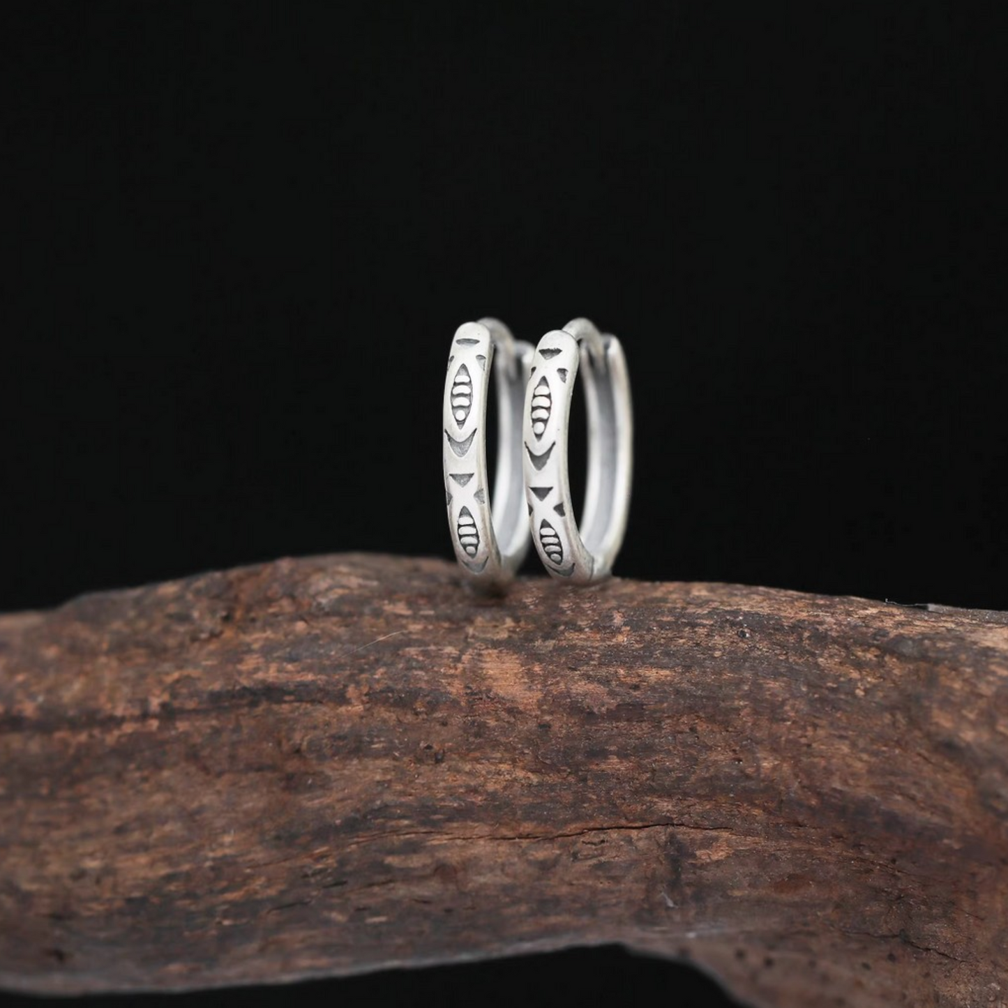 s925 Sterling Silver Vintage Fish Hoop Earrings
