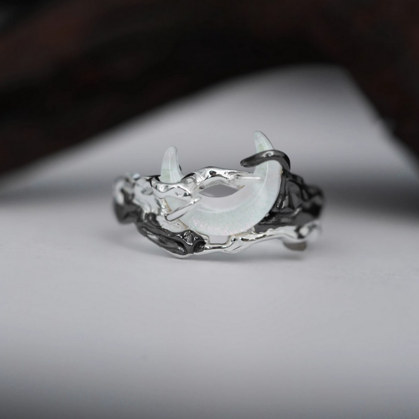 s925 Sterling Silver Minimalist Black White Moon Sun Ring