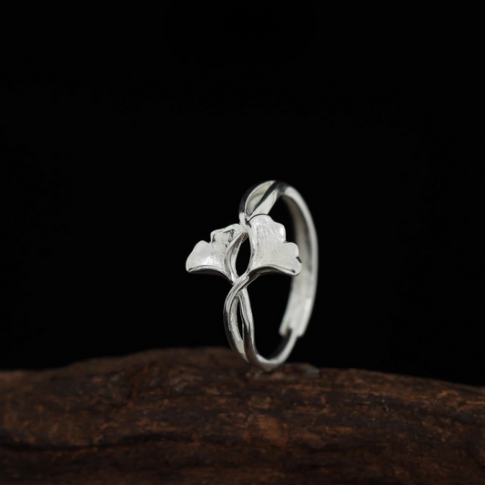 s999 Fine Silver Nature-Inspired Leaf Ring