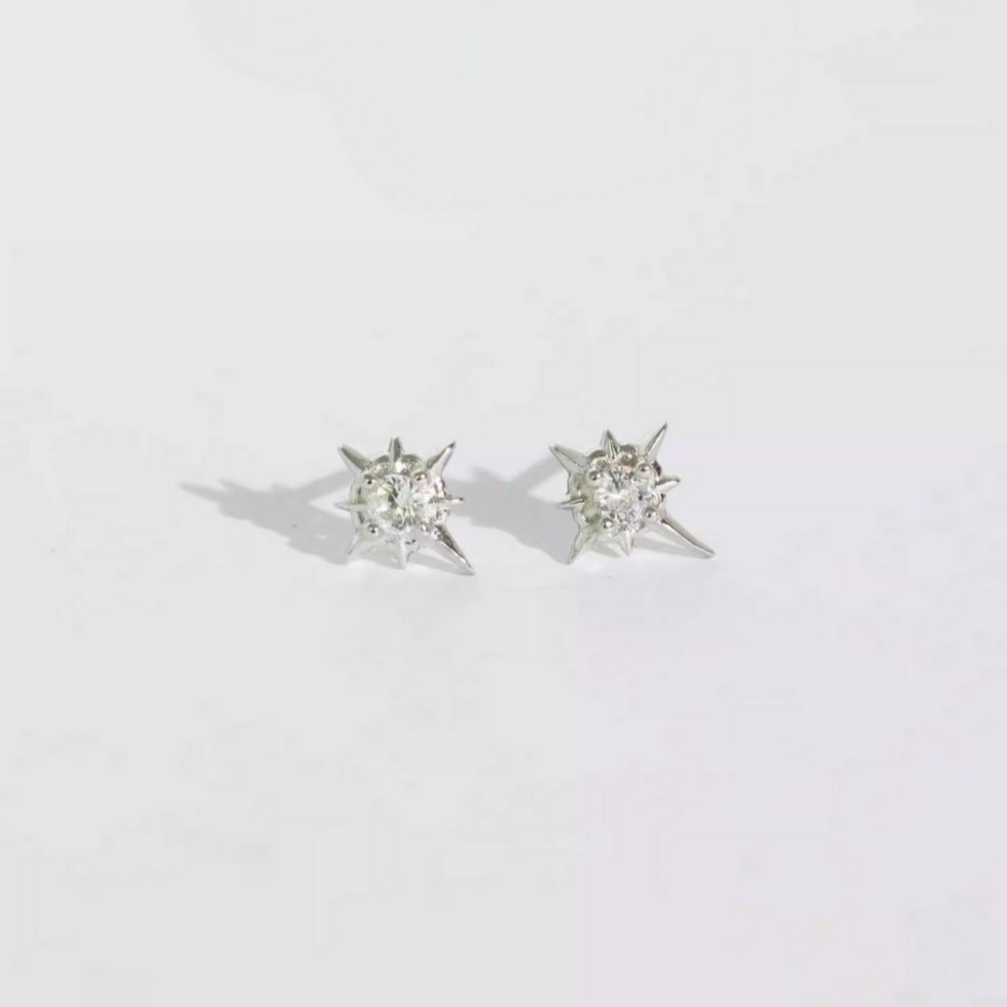 S925 Sterling Silver Star Light Stud Earrings