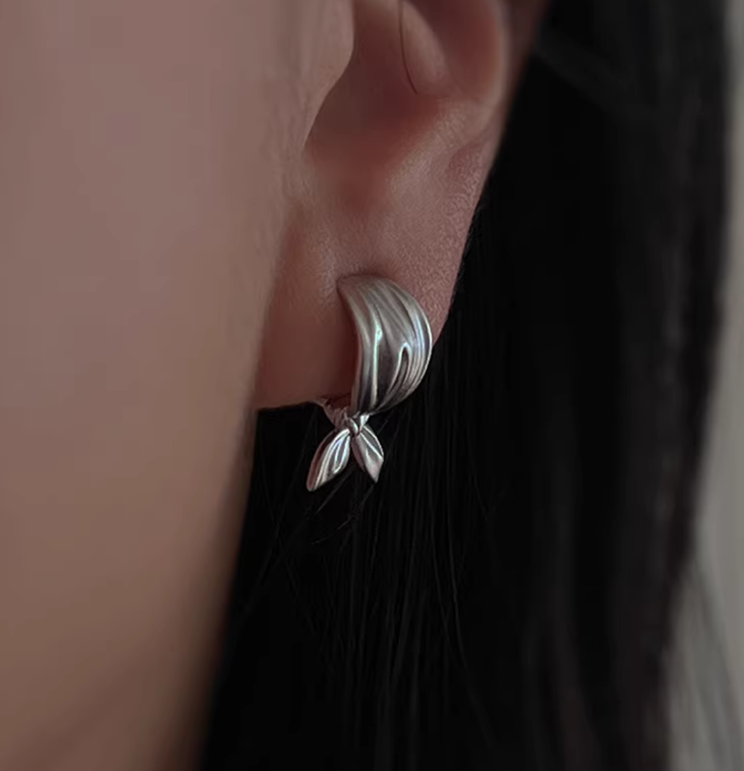 S925 Sterling Silver Matt Ear Cuff Tie a Knot Stud Earrings