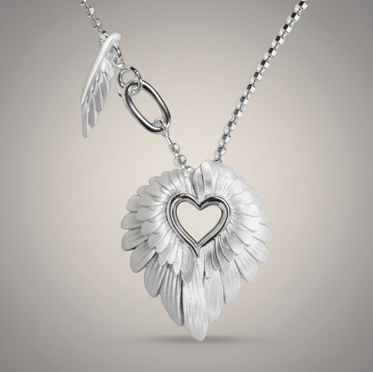 S925 Sterling Silver Elegant Wings Heart Pendant Necklace