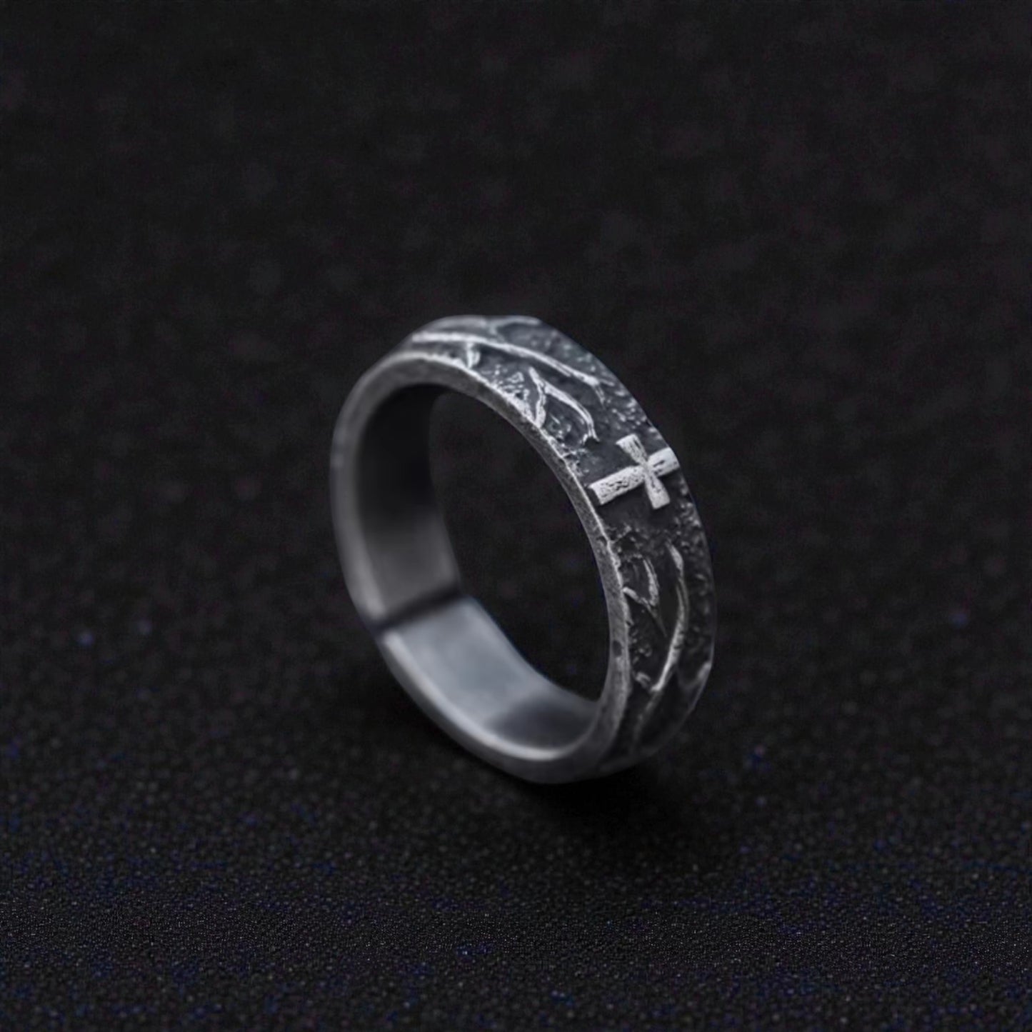S999 Fine Silver Vintage Engrave Cross of Thorns Band Ring Unisex