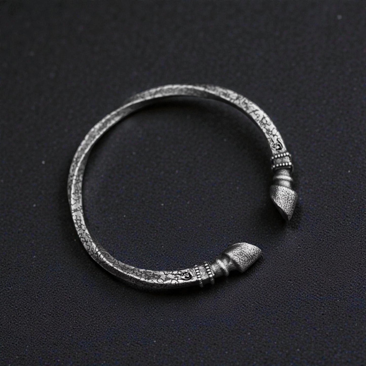 S999 Fine Silver Vintage Horseshoe Bracelet Bangle