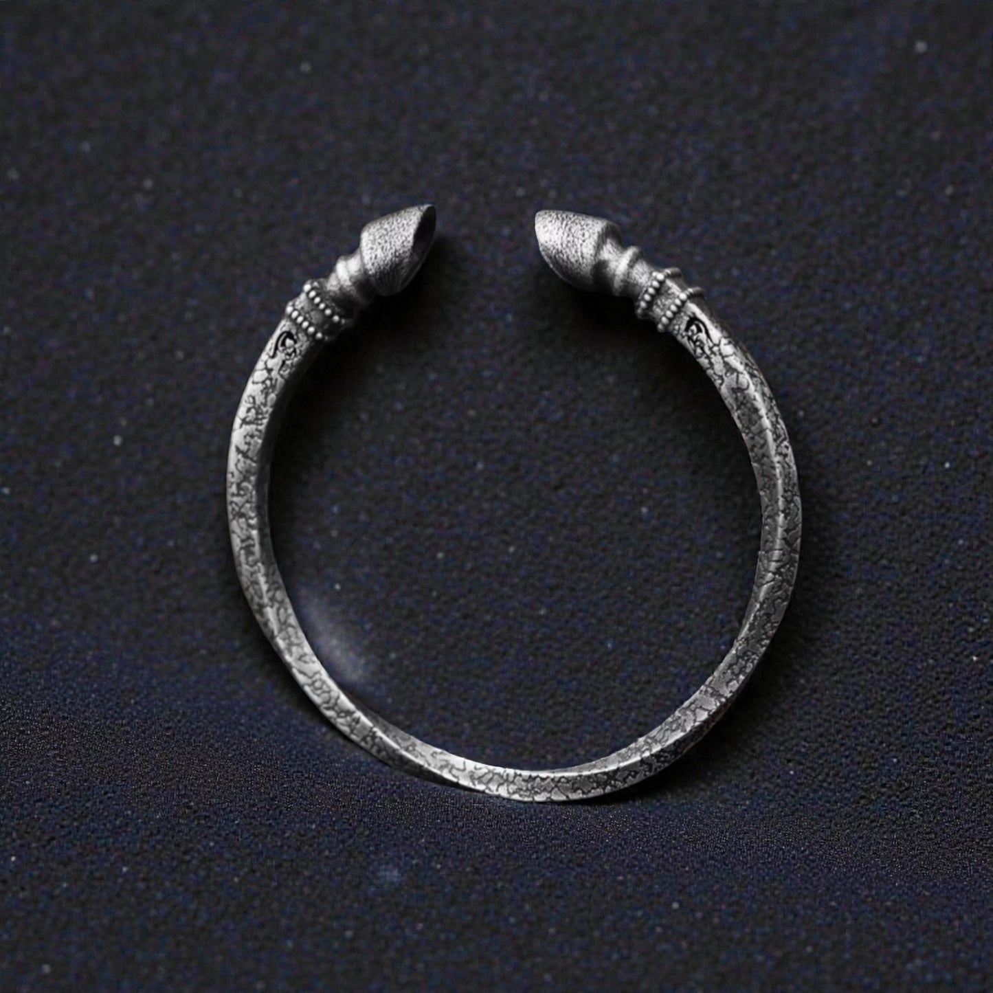 S999 Fine Silver Vintage Horseshoe Bracelet Bangle