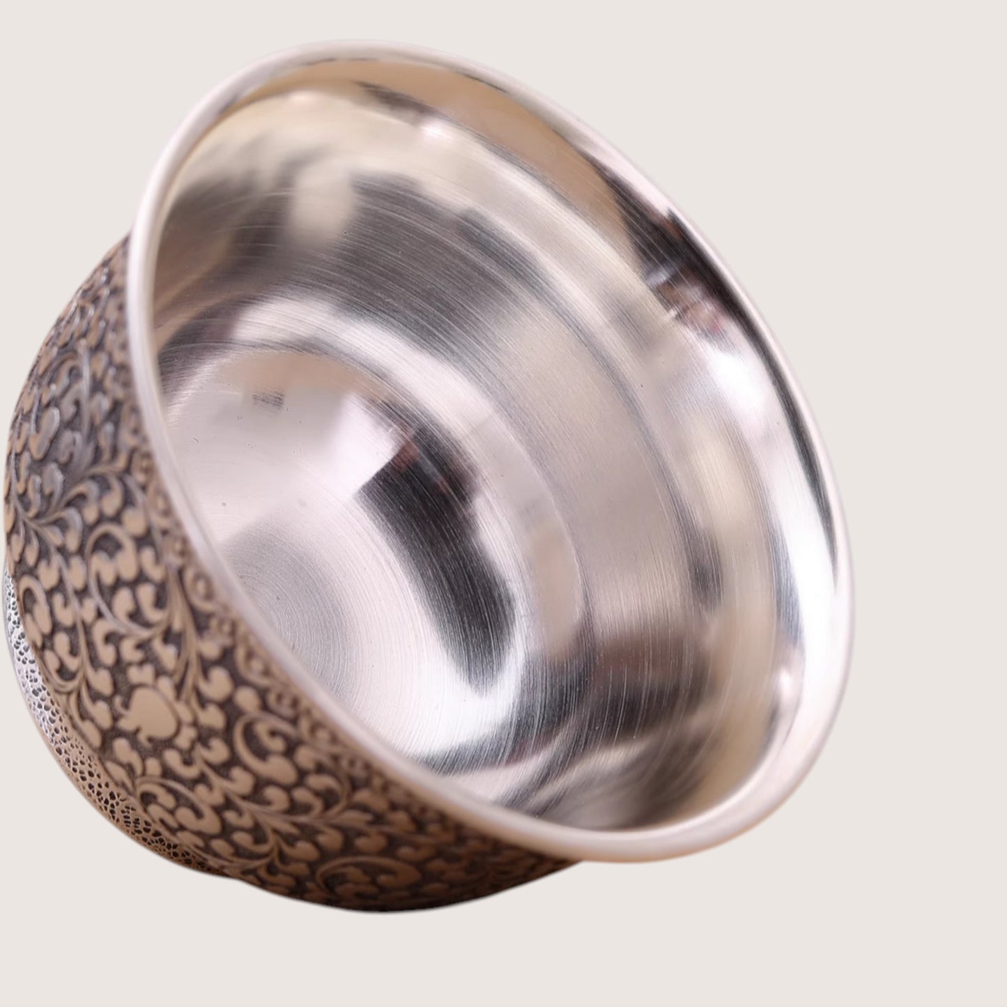 s999 Fine Silver teacup Vine Pattern Cup