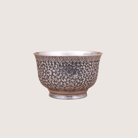 s999 Fine Silver teacup Vine Pattern Cup