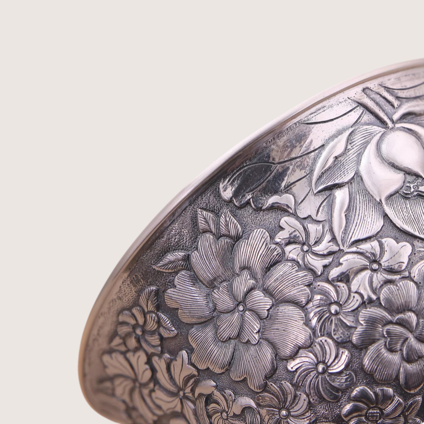 s999 Fine Silver teacup Flower Pattern Cup