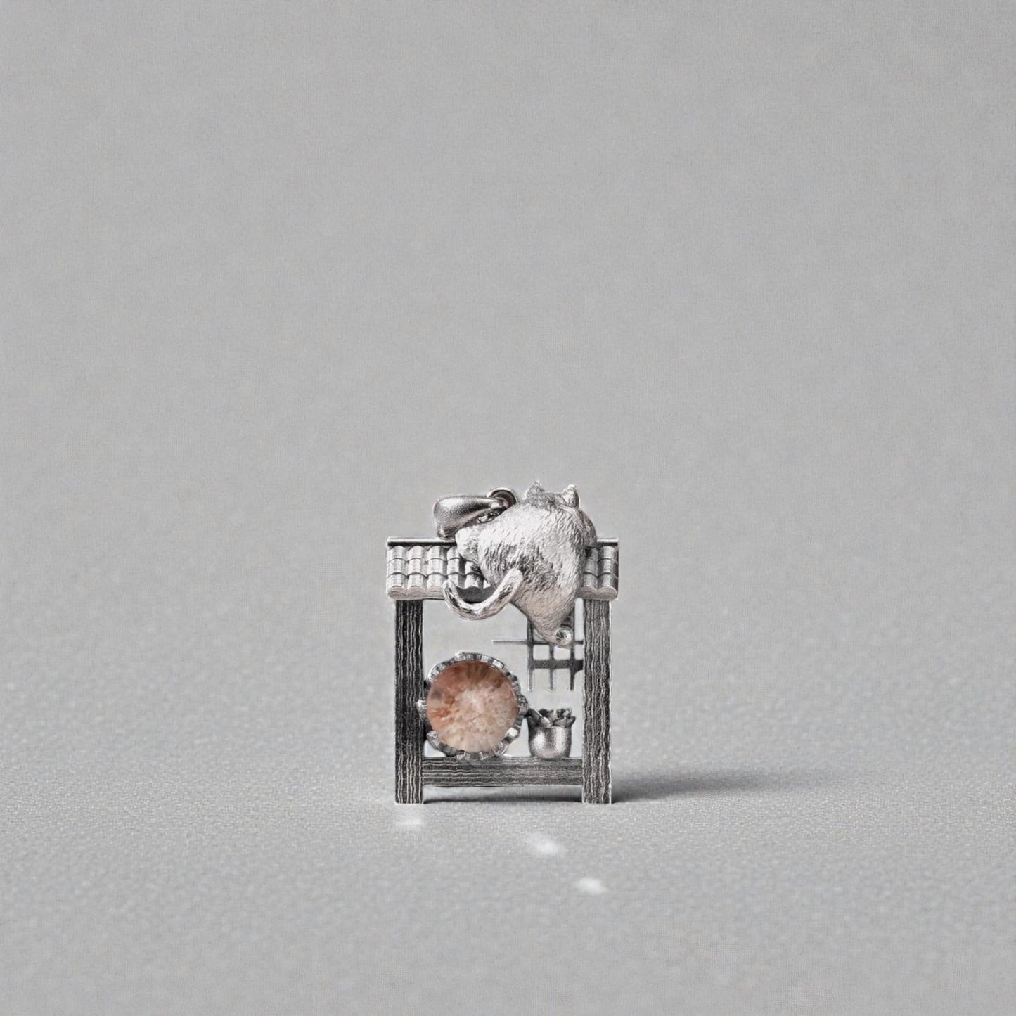 s925 Sterling Silver Kitten Cat Perched on the Window Inlaid with Crystal