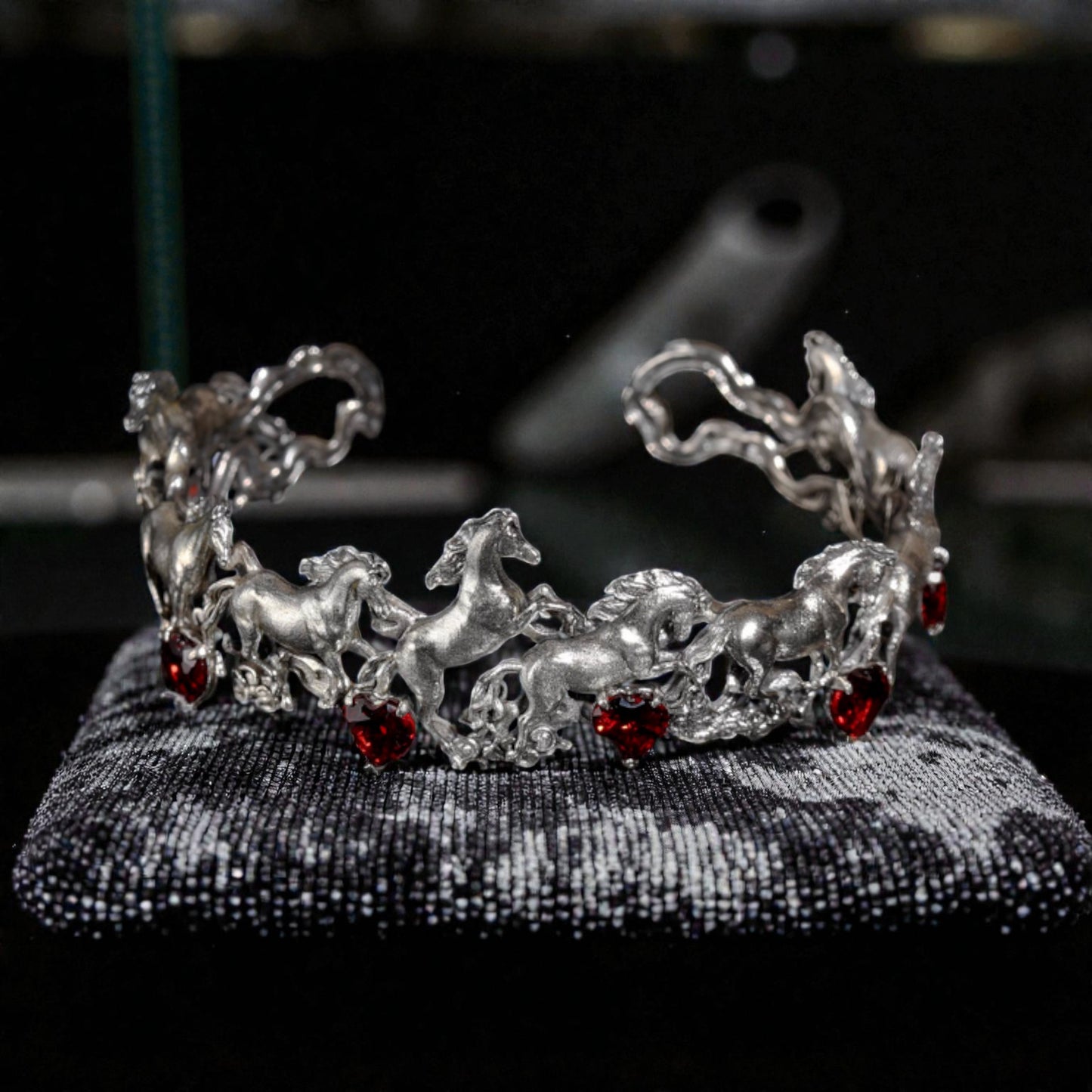 s925 Sterling Silver Red Garnet Horse Cuff Bangle