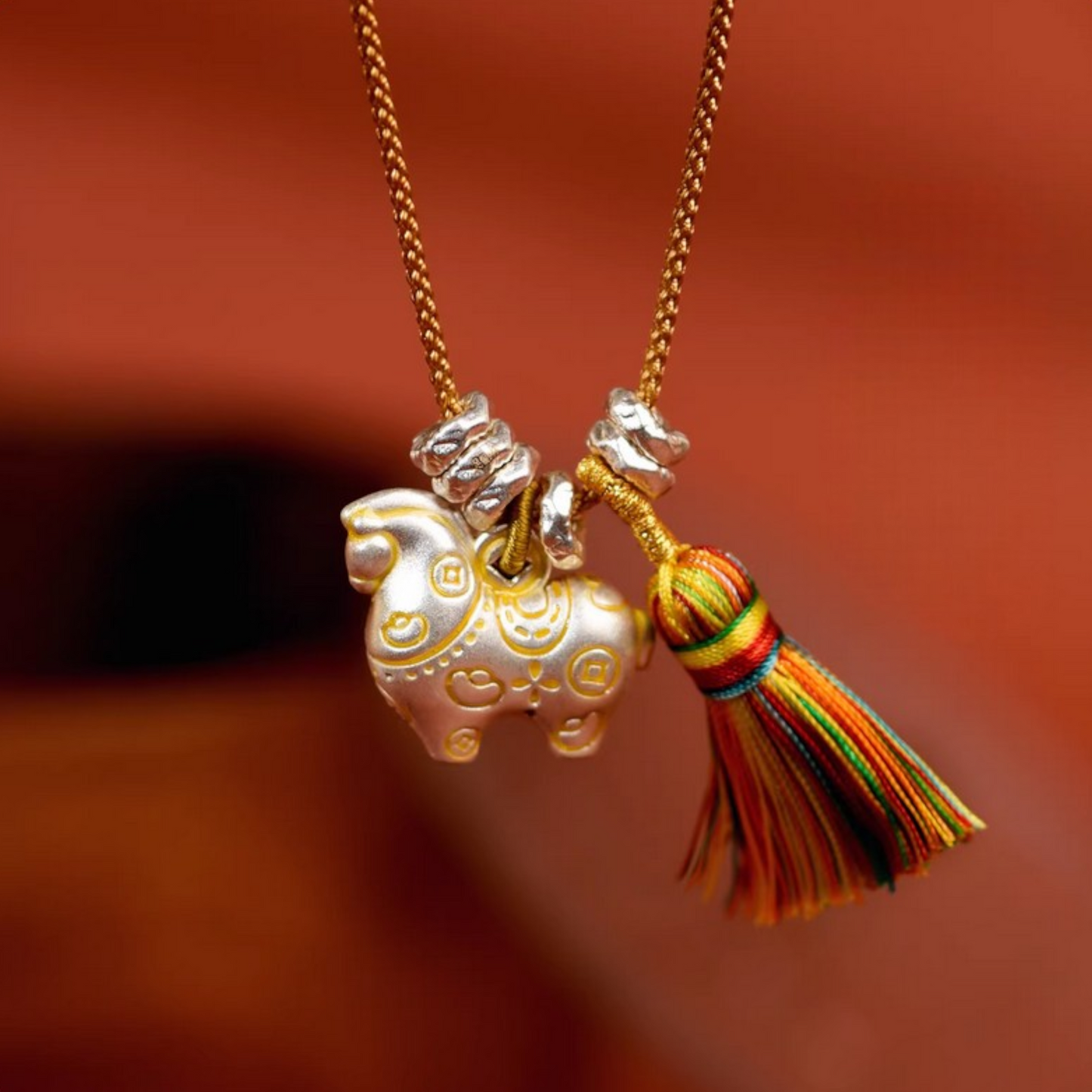 999 Fine Silver Wealth Horse Charm Weaving Necklace
