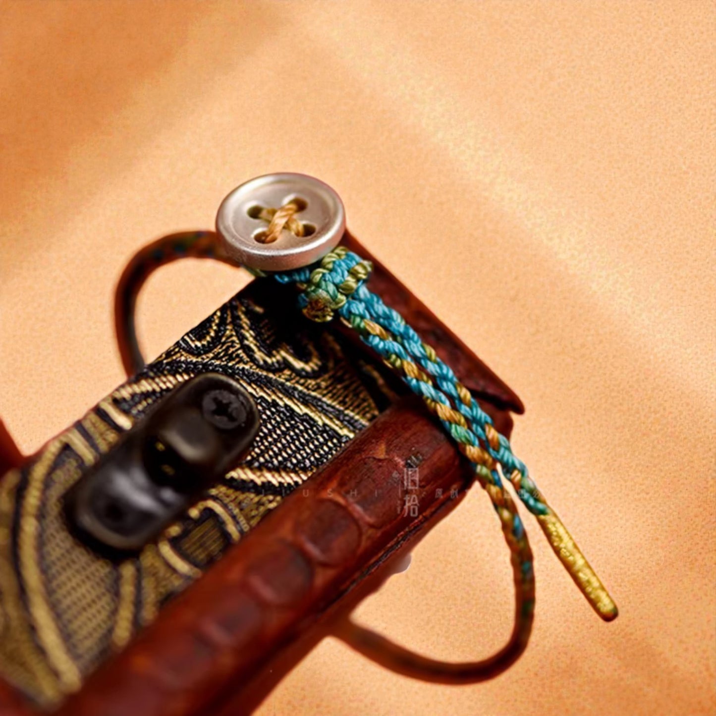 999 Fine Silver Handcrafted Button “turning the tide” Twisting fortune Weaving Bracelet
