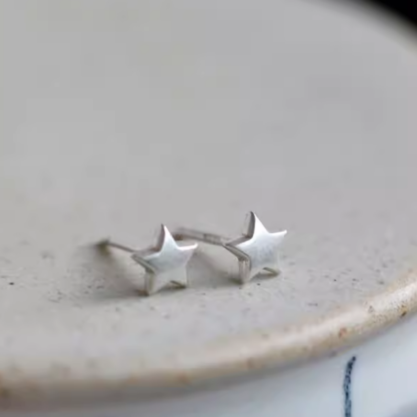 999 Fine Silver Minimal Style Star Unisex Stud Earring