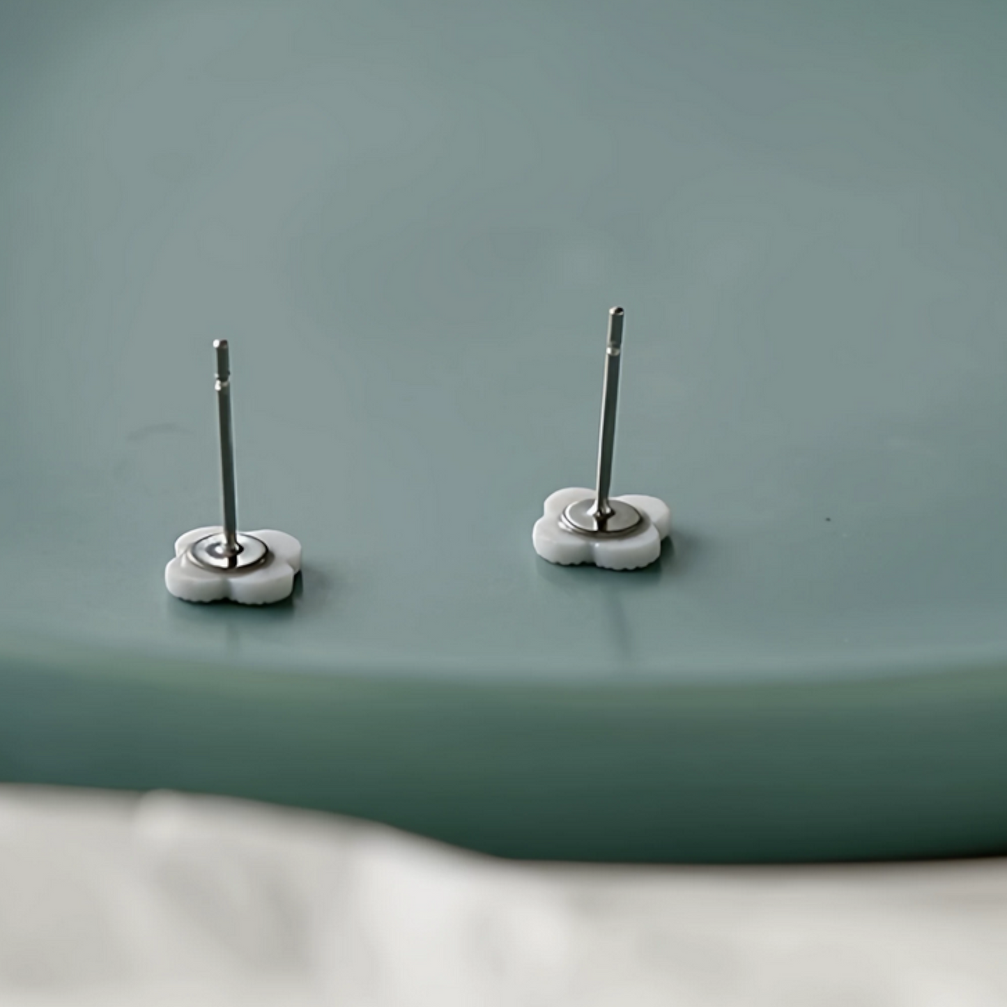 s925 Sterling Silver Post Artsy Mint Misty Rain Ceramic Clover Leaf Stud Earrings