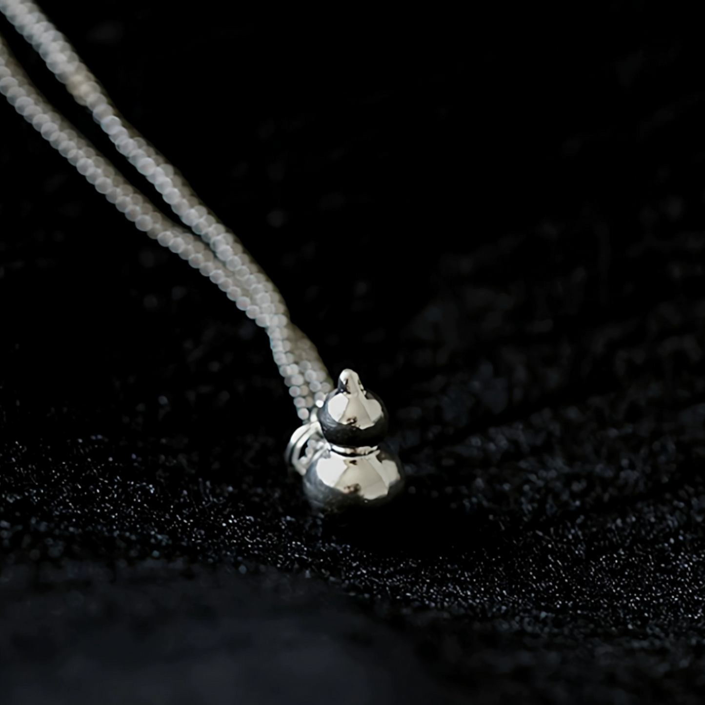 999 Fine Silver Mini Minimal Style Gourd Charm Pendant Chain Necklace