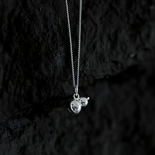 999 Fine Silver Mini Minimal Style Gourd Charm Pendant Chain Necklace
