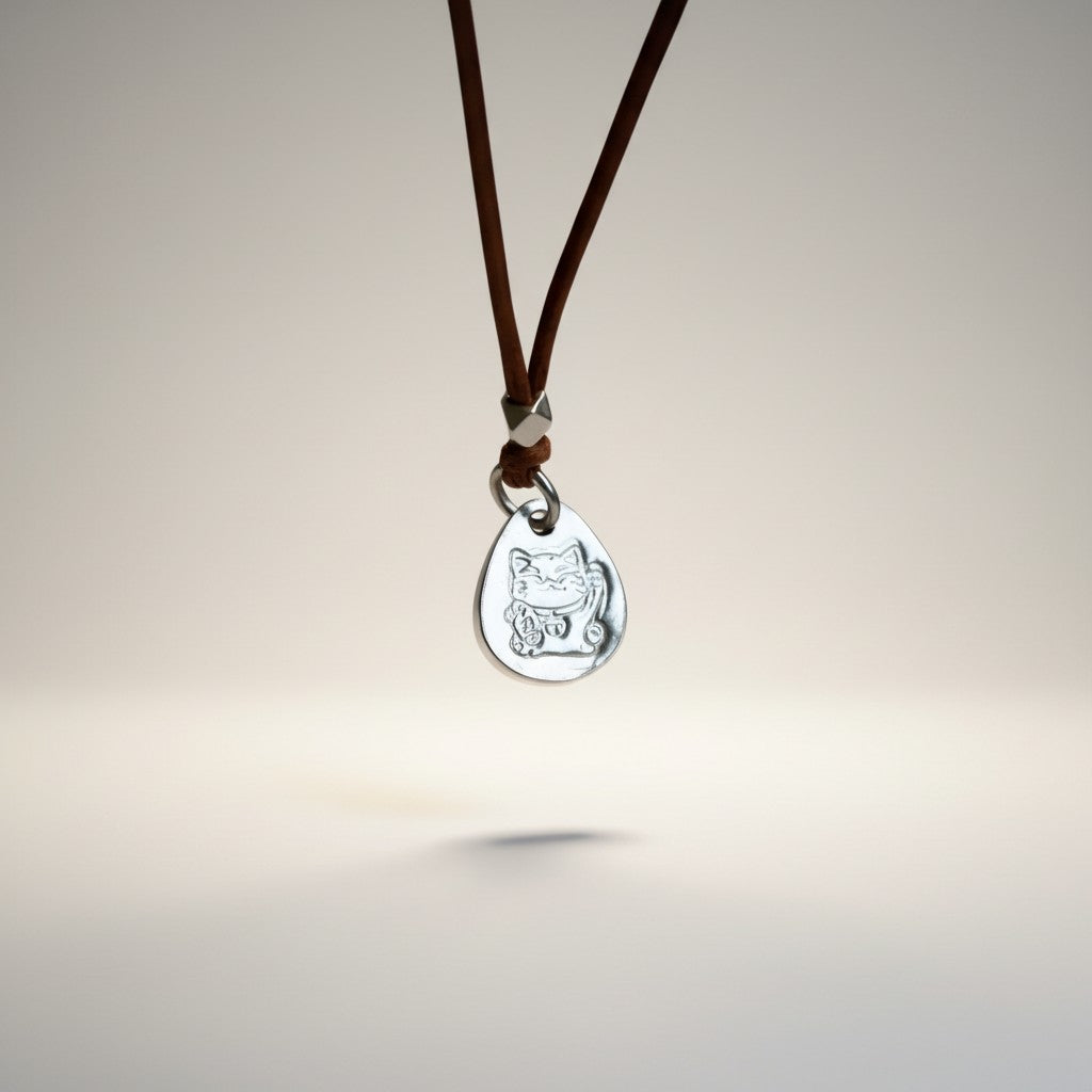 999 Fine Solid Silver Lucky Maneki-neko Cat Pendant Cord Adjustable Necklace