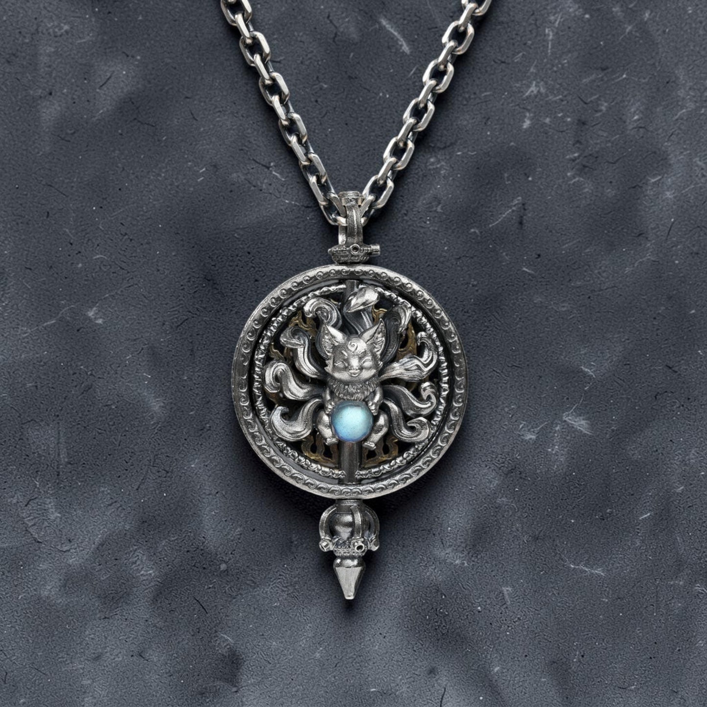 s925 Sterling Silver Vintage Nine-Tailed Fox Spirit Mystic Round Pendant Necklace