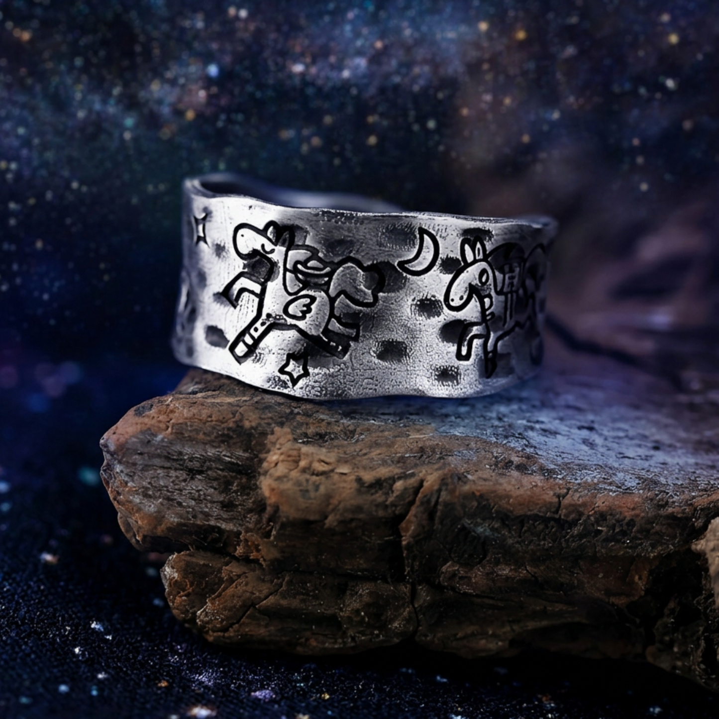 S999 Fine Silver Vintage Retro Graffiti Year of the Horse Fun Zodiac Band Ring Unisex