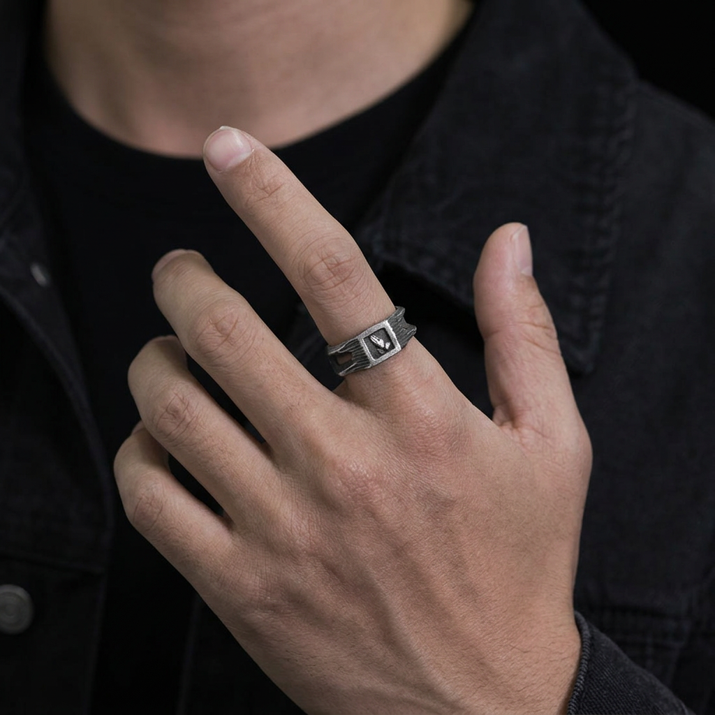 S999 Fine Silver Vintage Hands in Prayer Women Men Ring