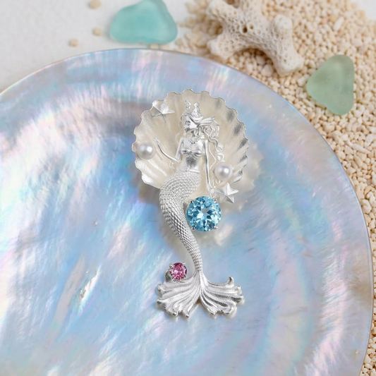 s925 Sterling Silver Mermaid Shell and Pearl Pendant Necklace